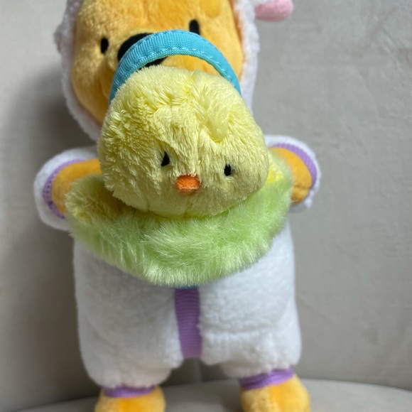 2003 Disney Mattel Easter Winnie The Pooh Plush - Picture 5 of 9